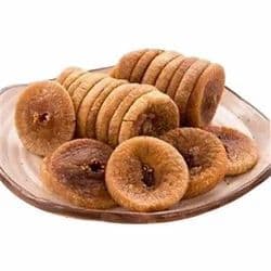 BM Anjeer B grade, dried figs on a plate
