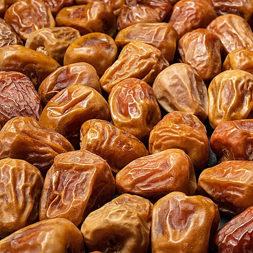 BM Sukri dates, close up